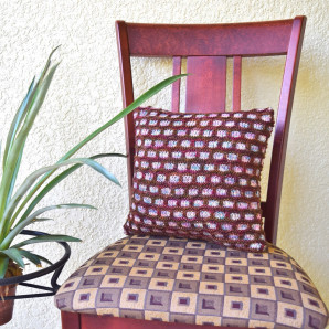 Honeycomb Pillow Case colorway Sweet Williams